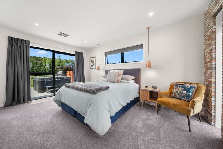 Photo of property in 32 Manukawiri Way, Martinborough, Greytown, 5794