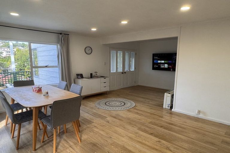 Photo of property in 39 Redwing Street, Browns Bay, Auckland, 0630