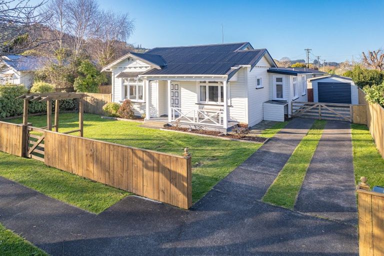 Photo of property in 22 Cumbrae Place, Aramoho, Whanganui, 4500