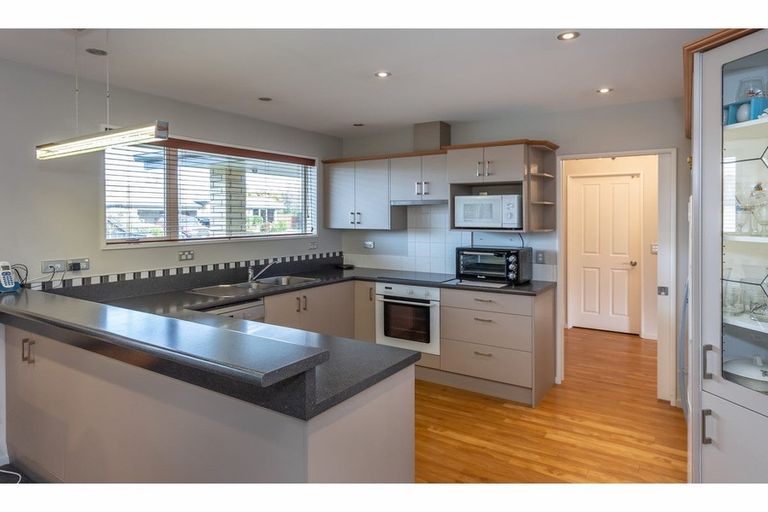 Photo of property in 29 Kapiti Street, Parklands, Christchurch, 8083