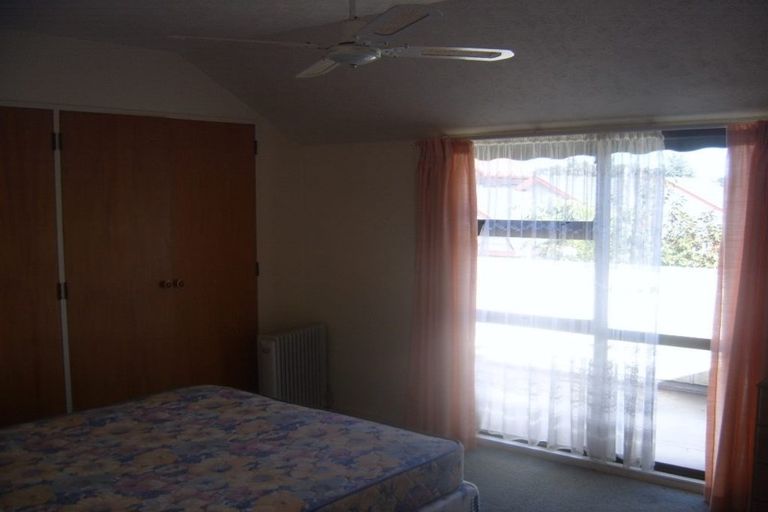 Photo of property in 29 Glenburn Place, Avonhead, Christchurch, 8042