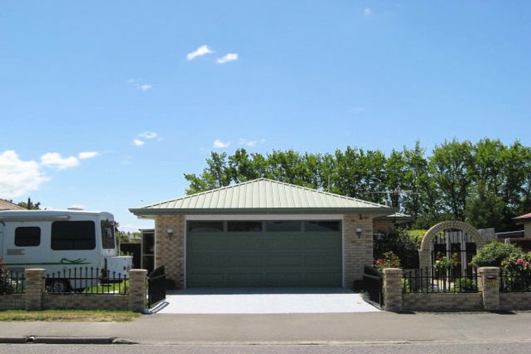 Photo of property in 170a Ohoka Road, Kaiapoi, 7630