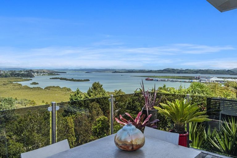 Photo of property in 65 George Point Road, Onerahi, Whangarei, 0110