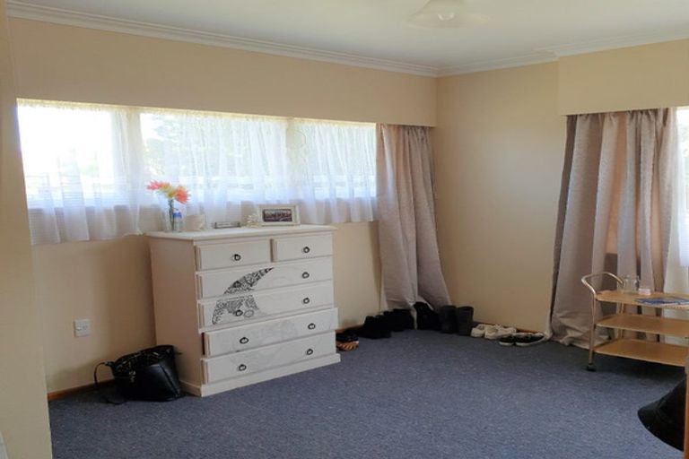 Photo of property in 3 View Road, Waiuku, 2123