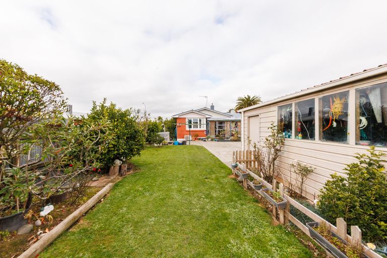 Photo of property in 44 Rugby Street, Awapuni, Palmerston North, 4412