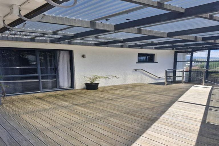 Photo of property in 66 Ngamotu Road, Spotswood, New Plymouth, 4310