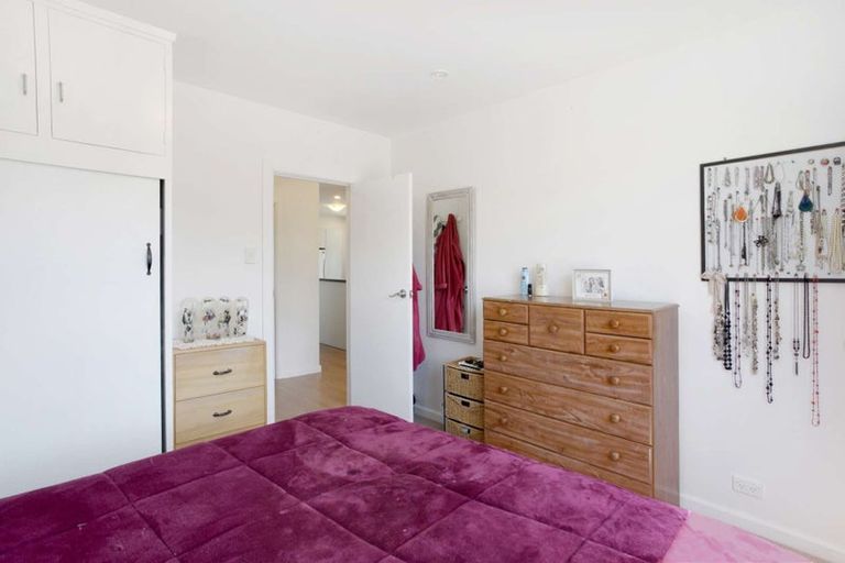 Photo of property in 19 Riwai Street, Templeton, Christchurch, 8042