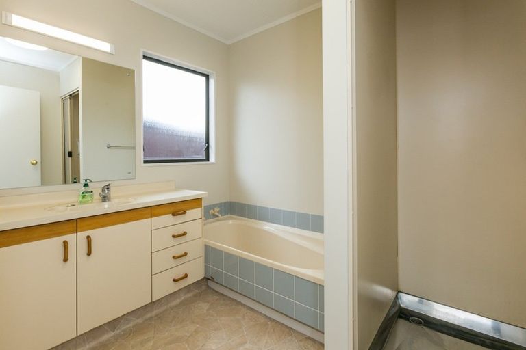 Photo of property in 3/66 Church Road, Taradale, Napier, 4112