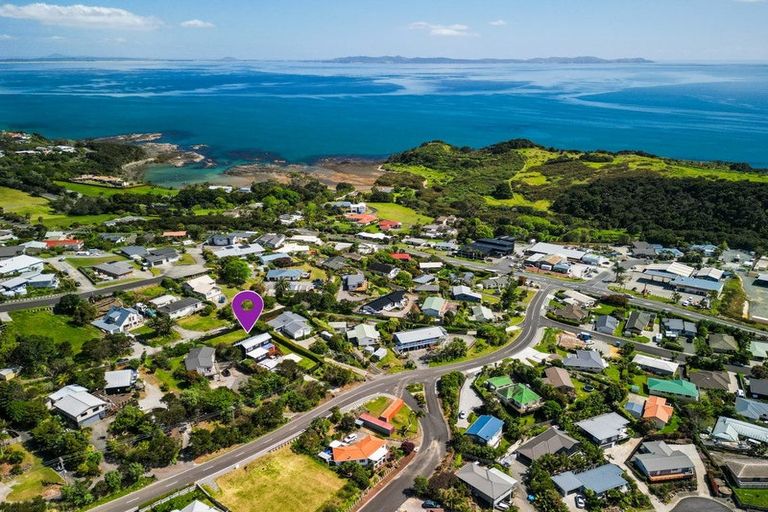 Photo of property in 43 Cable Bay Block Road, Cable Bay, 0420