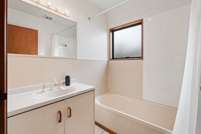 Photo of property in 11 Grey Street, Kawakawa, 0210