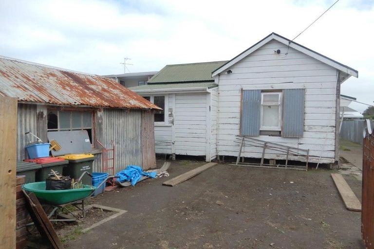 Photo of property in 9 Princes Street, Hawera, 4610