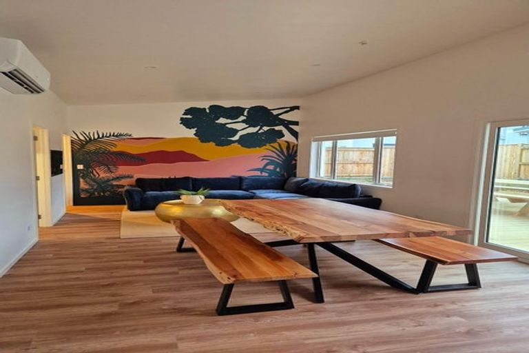 Photo of property in 46 Chelwood Street, Takaro, Palmerston North, 4412