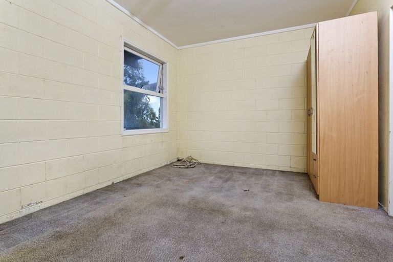 Photo of property in 1/237 Rangatira Road, Beach Haven, Auckland, 0626