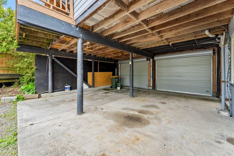 Photo of property in 2a Holiday Road, Stanmore Bay, Whangaparaoa, 0932