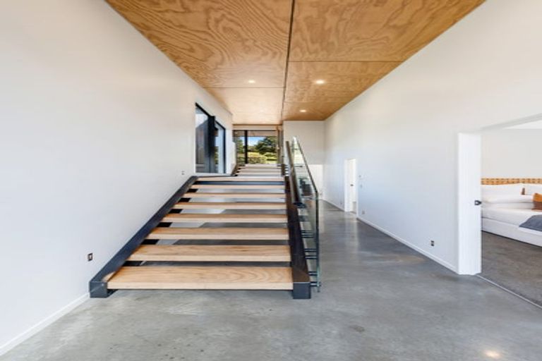 Photo of property in 27 Brownhill Road, Whitford, Manurewa, 2576