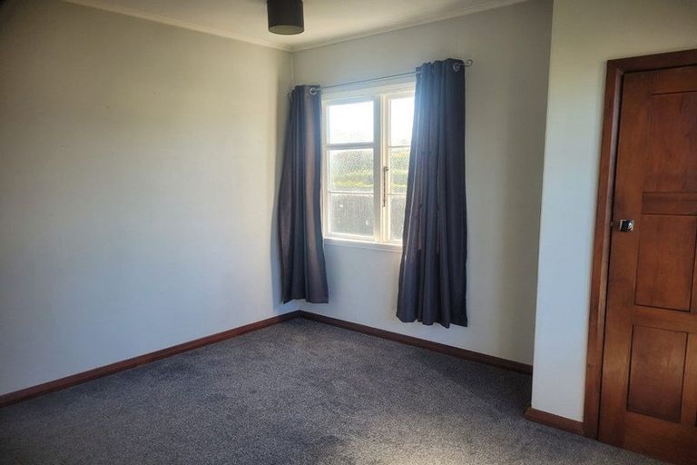 Photo of property in 152 Islington Street, Turnbull Thomson Park, Invercargill, 9810
