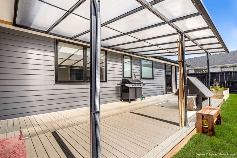 Photo of property in 1 Kaaka Street, Cambridge, 3434