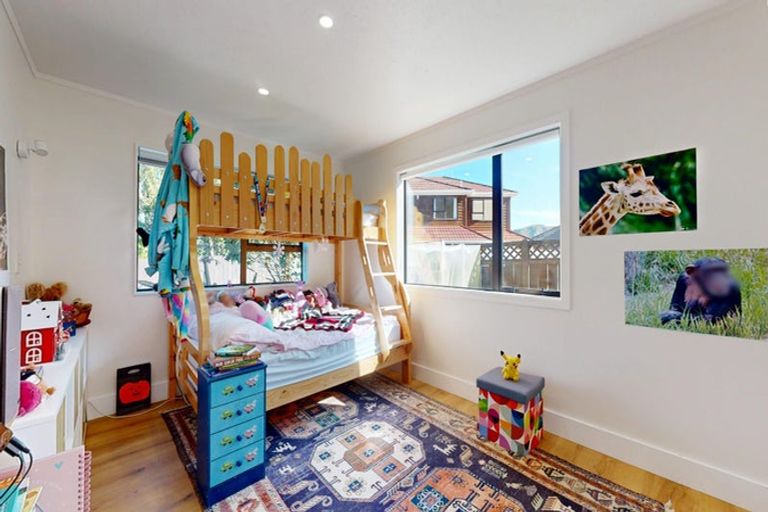 Photo of property in 60 Satara Crescent, Khandallah, Wellington, 6035