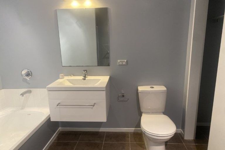 Photo of property in 2/114 Mitchell Street, Brooklyn, Wellington, 6021