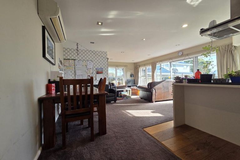 Photo of property in 1/8 Coniston Avenue, Ilam, Christchurch, 8041