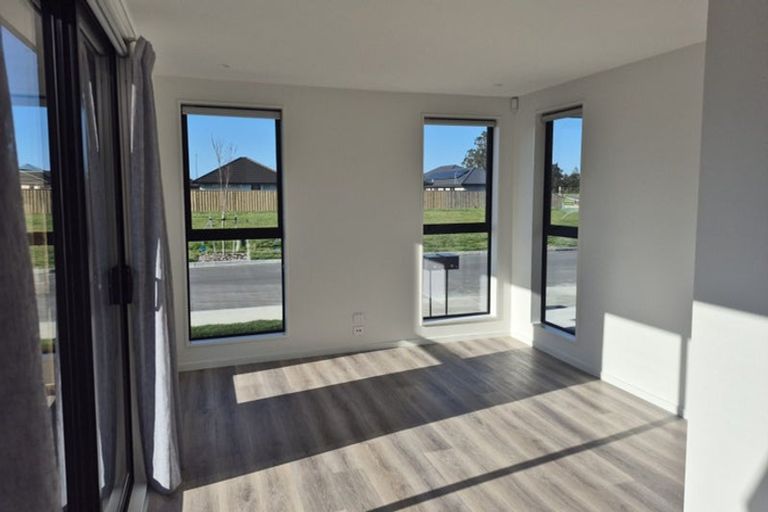 Photo of property in 44 Derbridge Street, Woodend, 7610