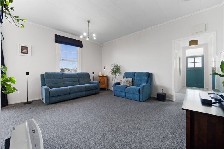 Photo of property in 8 Oriental Street, Welbourn, New Plymouth, 4312