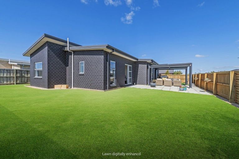 Photo of property in 1 Longcot Drive, Rolleston, 7615