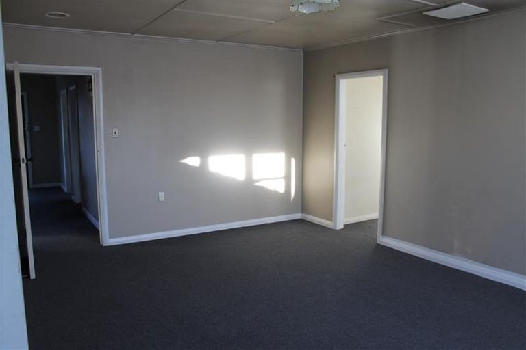 Photo of property in 1101 Cunningham Crescent, Mayfair, Hastings, 4122