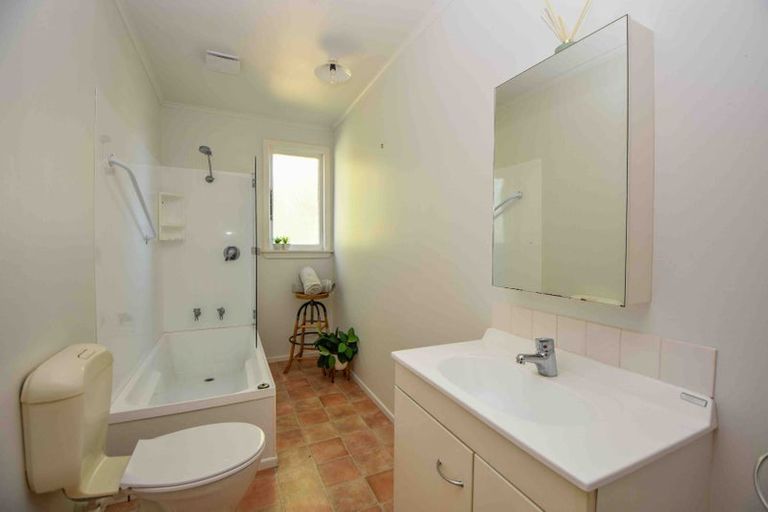 Photo of property in 45 Moroa Road, Tauwharenikau, 5771