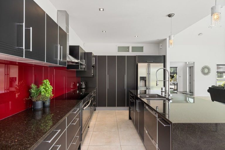 Photo of property in 1 Merriman Place, Pyes Pa, Tauranga, 3112