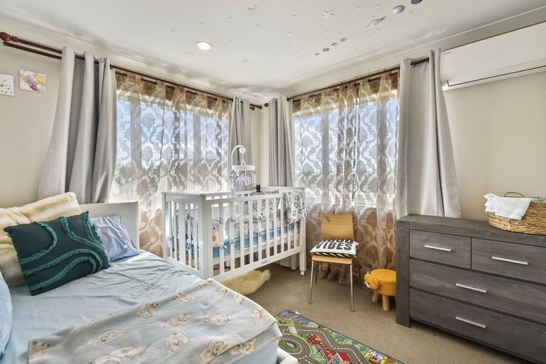 Photo of property in 89 Naylors Drive, Mangere, Auckland, 2022