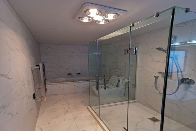 Photo of property in 9 Lisnoble Road, Flat Bush, Auckland, 2019