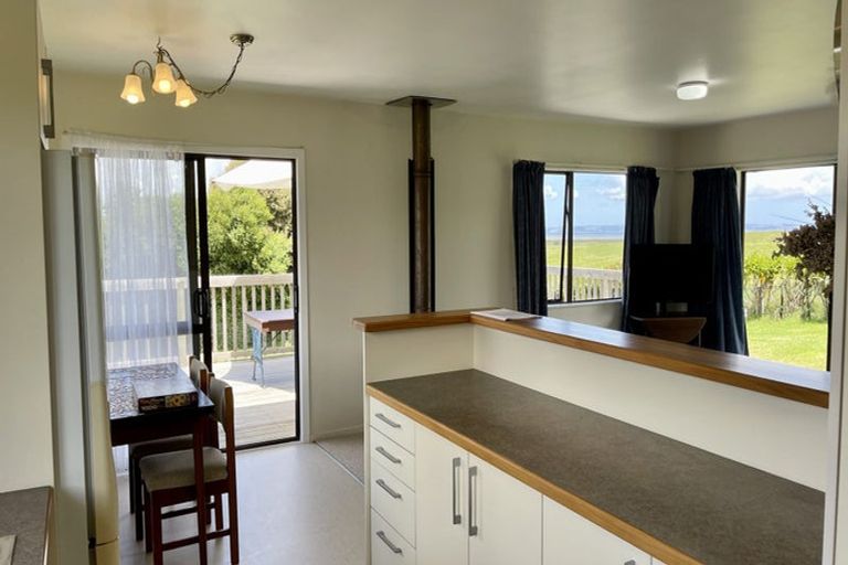 Photo of property in 3914 Kaipara Coast Highway, Mangakura, Warkworth, 0984