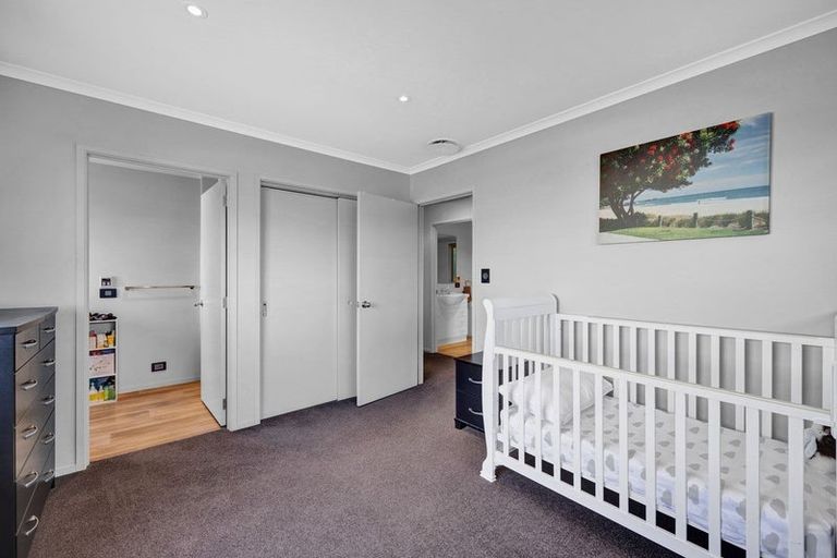 Photo of property in 90 Reid Avenue, Hawera, 4610