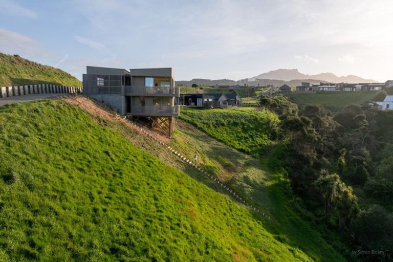 Photo of property in 25 Ruruhi Street, Raglan, 3225