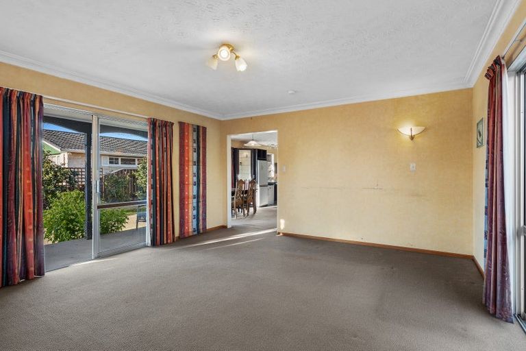 Photo of property in 5 Balmoral Place, Stoke, Nelson, 7011