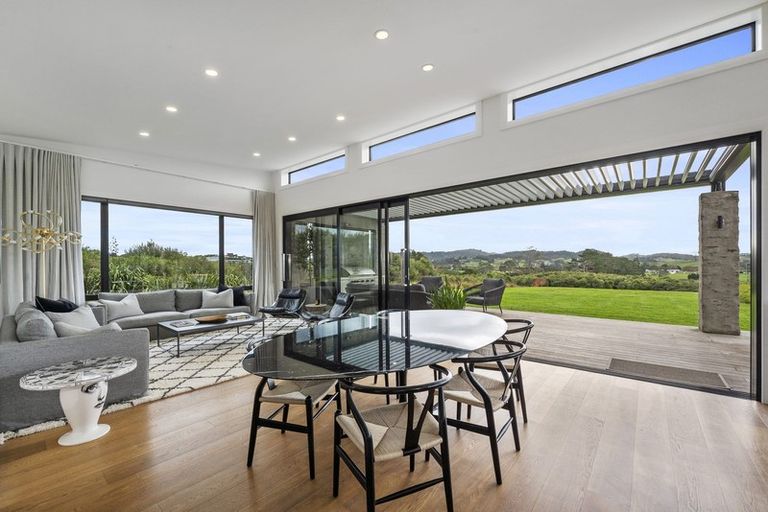 Photo of property in 458 Whitehills Road, Waitoki, Silverdale, 0994