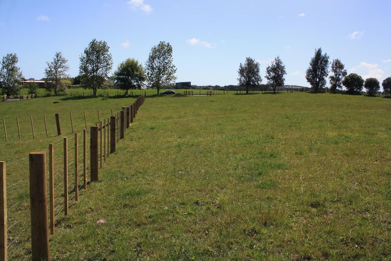 Photo of property in 331a Masters Road, Aka Aka, Waiuku, 2682