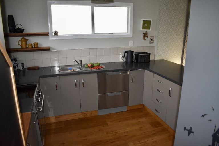 Photo of property in 54 Brougham Street, Westport, 7825