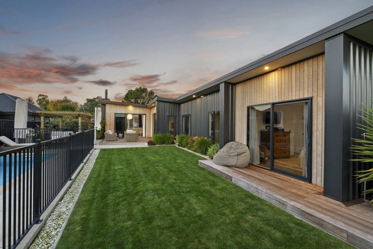Photo of property in 12 Ardrossan Way, Tai Tapu, 7672