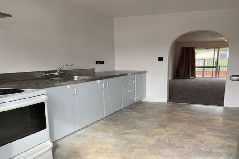 Photo of property in 2/287 Main South Road, Hornby, Christchurch, 8042