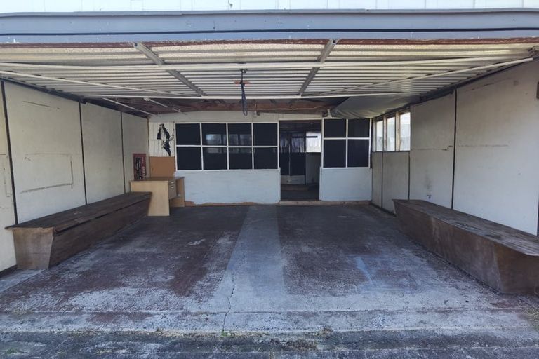 Photo of property in 55 Sikkim Crescent, Clover Park, Auckland, 2019