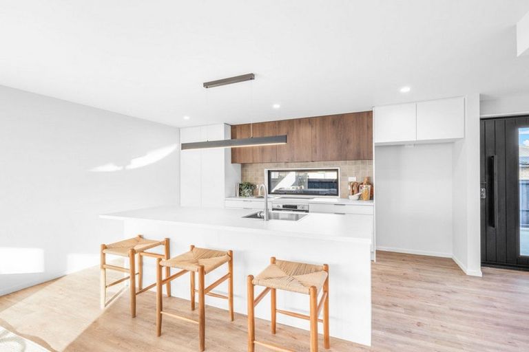 Photo of property in 1/71 Sullivan Avenue, Woolston, Christchurch, 8023