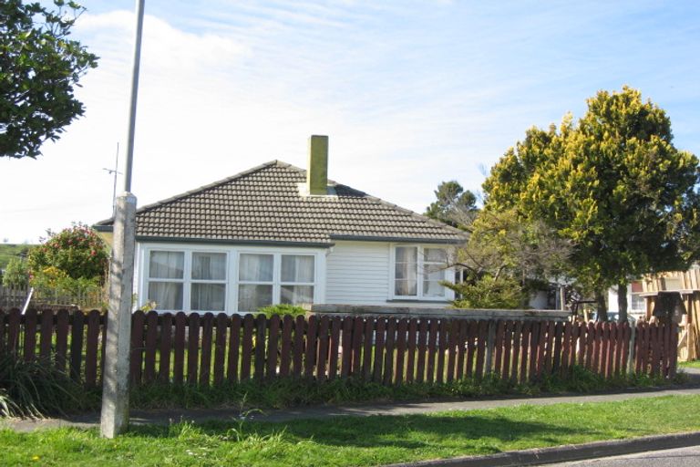 Photo of property in 4 Corkill Avenue, Wairoa, 4108