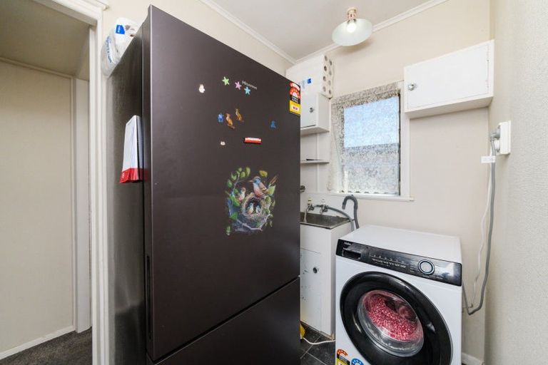 Photo of property in 25 Newhaven Place, Roslyn, Palmerston North, 4414