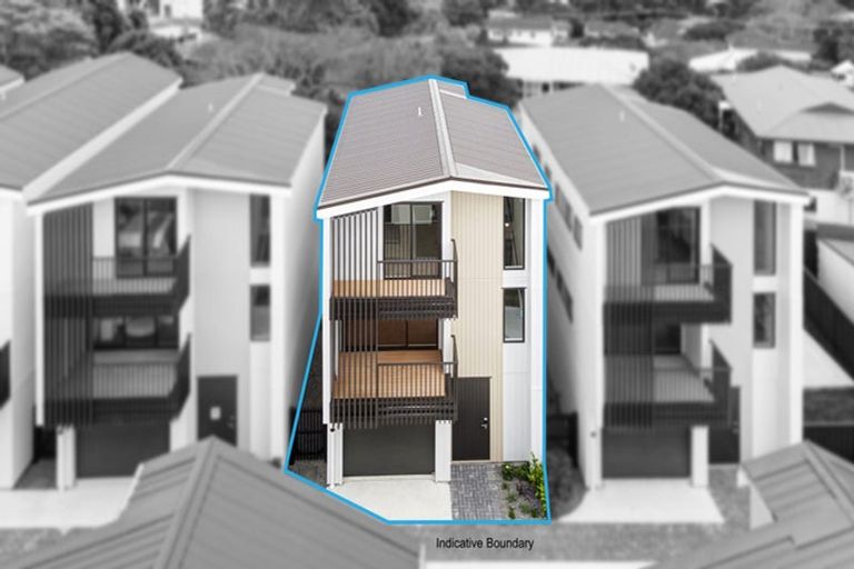 Photo of property in 10d White Heron Drive, Massey, Auckland, 0614
