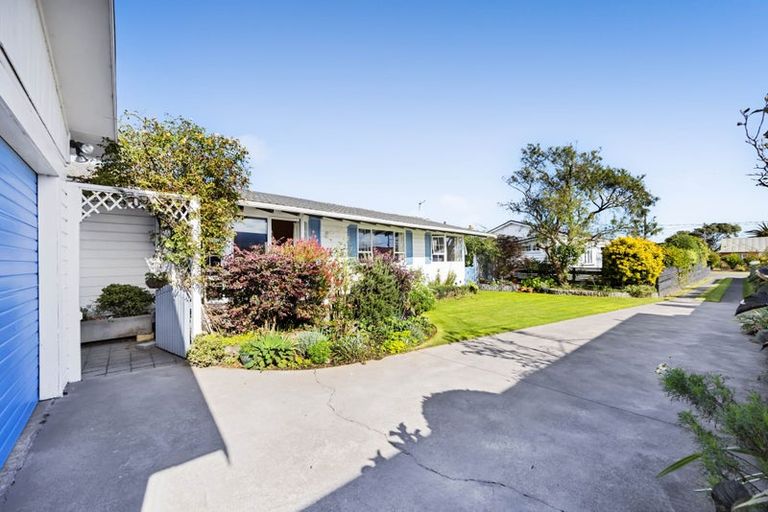 Photo of property in 8a Grant Vc Street, Hawera, 4610