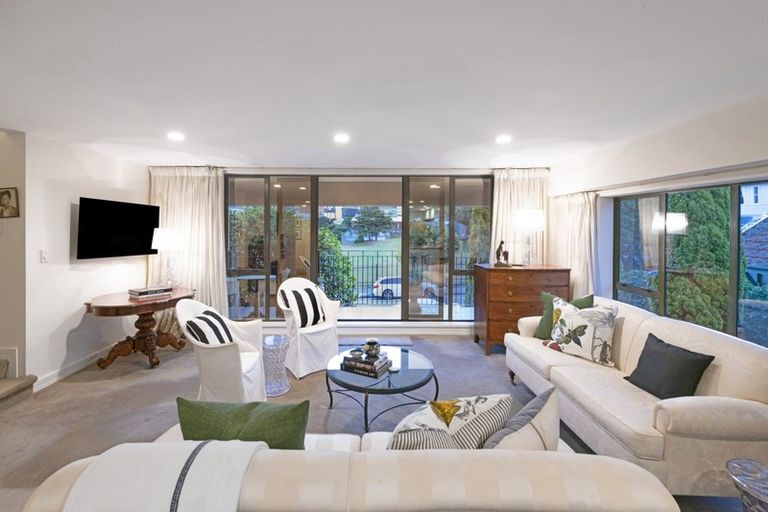 Photo of property in 28u6 Hobson Street, Thorndon, Wellington, 6011