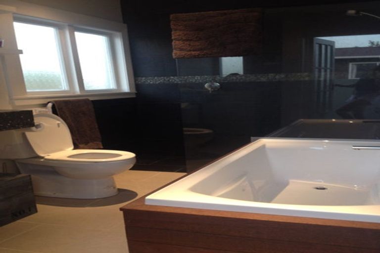 Photo of property in 56 Thames Street, Mairehau, Christchurch, 8013