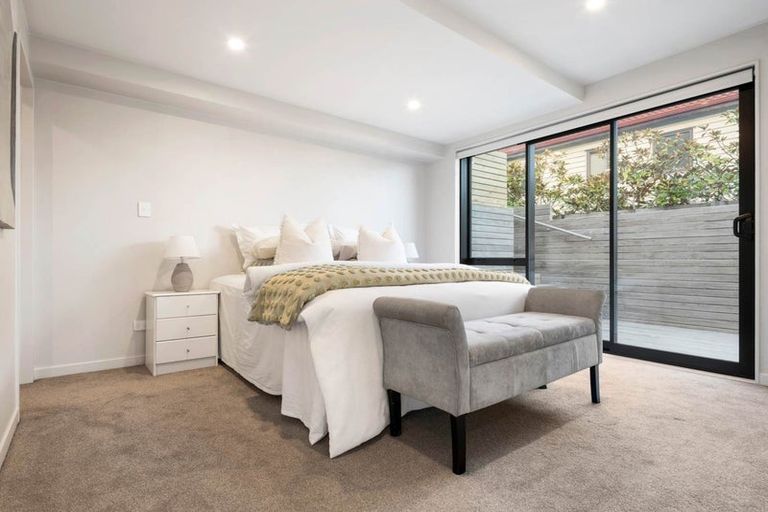 Photo of property in 15c Living Stream Road, Albany Heights, Auckland, 0632